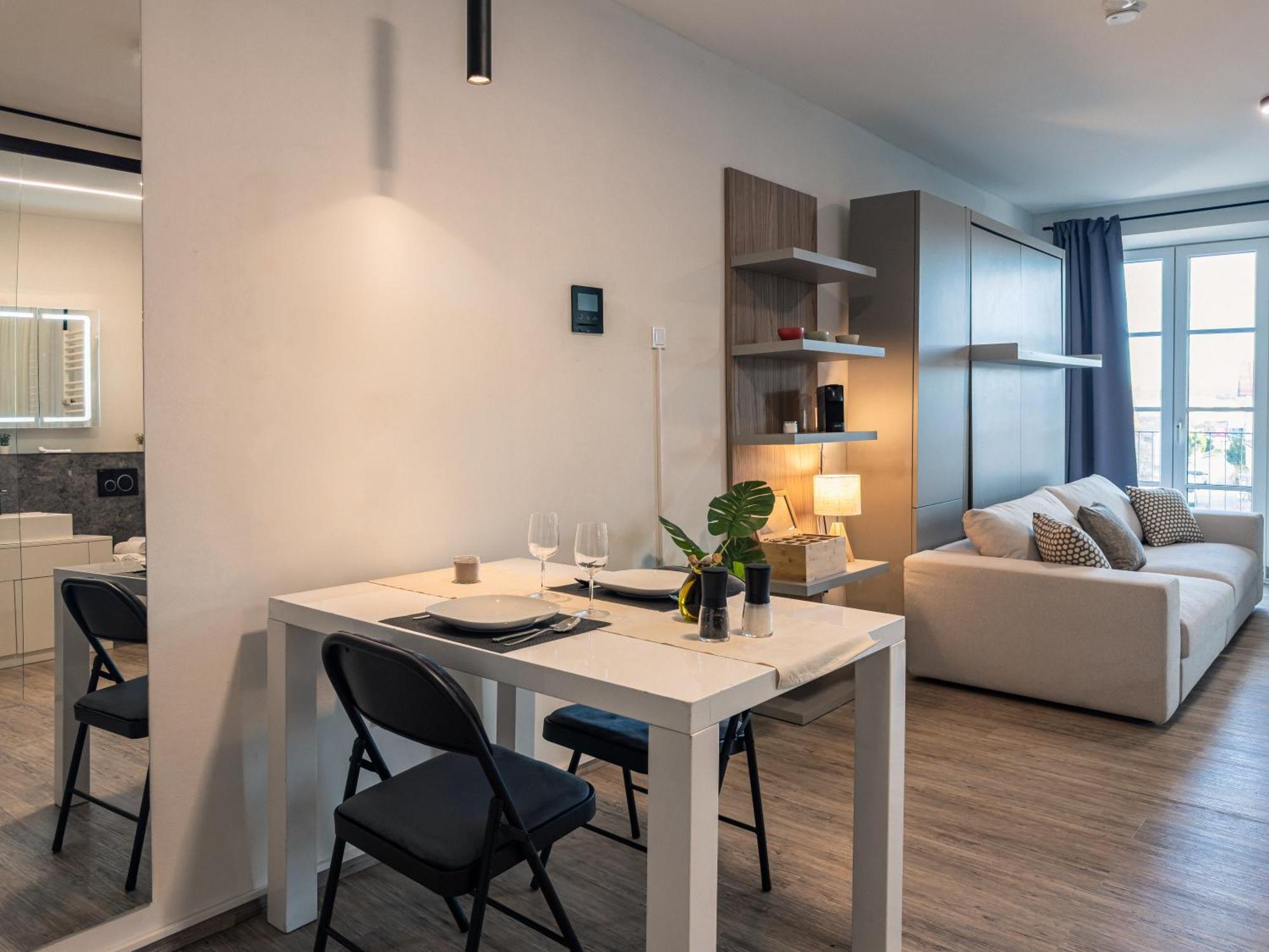 Crest - Riverside Lofts Mit Parken I Balkon I Kueche I Regendusche Passau Extérieur photo